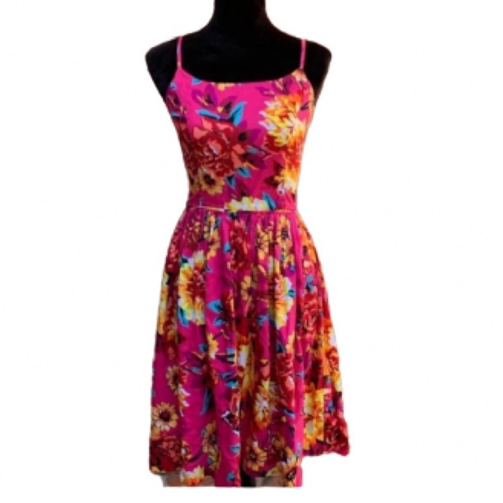 Isaac Mizrahi dress floral pink yellow fit flair spaghetti strap midi size 4.